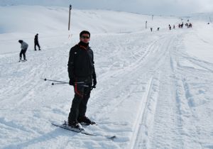 Depremzede sporcu İsviçre'ye gidiyor